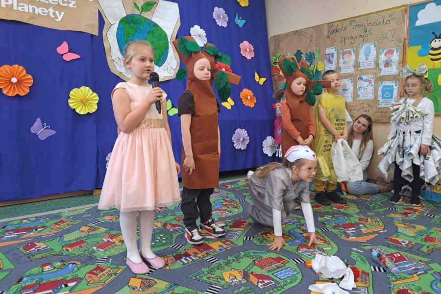 Dzieci podczas konkursu